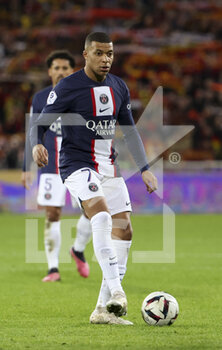 2023-01-01 - Kylian Mbappe of PSG during the French championship Ligue 1 football match between RC Lens and Paris Saint-Germain on January 1, 2023 at Bollaert-Delelis stadium in Lens, France - FOOTBALL - FRENCH CHAMP - LENS V PARIS SG - FRENCH LIGUE 1 - SOCCER