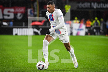 2023-01-15 - Kylian MBAPPE of PSG during the French championship Ligue 1 football match between Stade Rennais and Paris Saint-Germain on January 15, 2023 at Roazhon Park in Rennes, France - FOOTBALL - FRENCH CHAMP - RENNES V PARIS SG - FRENCH LIGUE 1 - SOCCER