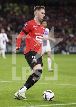 2023-01-15 - Joe Rodon of Rennes during the French championship Ligue 1 football match between Stade Rennais and Paris Saint-Germain on January 15, 2023 at Roazhon Park in Rennes, France - FOOTBALL - FRENCH CHAMP - RENNES V PARIS SG - FRENCH LIGUE 1 - SOCCER