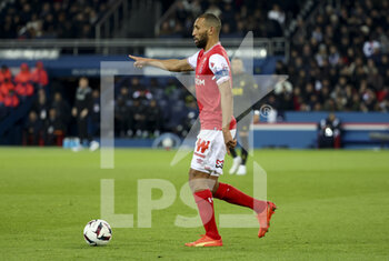 2023-01-30 - Yunis Abdelhamid of Reims during the French championship Ligue 1 football match between Paris Saint-Germain (PSG) and Stade de Reims on January 29, 2023 at Parc des Princes stadium in Paris, France - FOOTBALL - FRENCH CHAMP - PARIS SG V REIMS - FRENCH LIGUE 1 - SOCCER