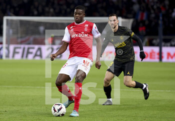 2023-01-30 - Marshall Munetsi of Reims, Fabian Ruiz Pena of PSG during the French championship Ligue 1 football match between Paris Saint-Germain (PSG) and Stade de Reims on January 29, 2023 at Parc des Princes stadium in Paris, France - FOOTBALL - FRENCH CHAMP - PARIS SG V REIMS - FRENCH LIGUE 1 - SOCCER