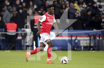 2023-01-30 - Azor Matusiwa of Reims during the French championship Ligue 1 football match between Paris Saint-Germain (PSG) and Stade de Reims on January 29, 2023 at Parc des Princes stadium in Paris, France - FOOTBALL - FRENCH CHAMP - PARIS SG V REIMS - FRENCH LIGUE 1 - SOCCER