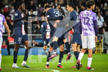 2023-02-04 - Lionel (Leo) MESSI of PSG celebrate his goal with teammates during the French championship Ligue 1 football match between Paris Saint-Germain and Toulouse FC on February 4, 2023 at Parc des Princes stadium in Paris, France - FOOTBALL - FRENCH CHAMP - PARIS SG V TOULOUSE - FRENCH LIGUE 1 - SOCCER