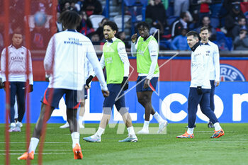 2023-02-24 - Marquinhos, Lionel (Leo) Messi and players (group) during the public training of the Paris Saint-Germain (PSG) football team on February 24, 2023 at the Parc des Princes stadium in Paris, France - FOOTBALL - TRAINING OF THE PARIS SG TEAM - FRENCH LIGUE 1 - SOCCER