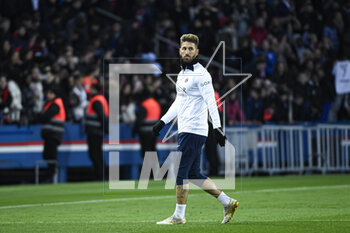 2023-02-24 - Sergio Ramos Garcia during the public training of the Paris Saint-Germain (PSG) football team on February 24, 2023 at the Parc des Princes stadium in Paris, France - FOOTBALL - TRAINING OF THE PARIS SG TEAM - FRENCH LIGUE 1 - SOCCER