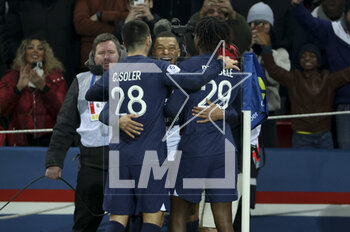 2023-03-04 - Kylian Mbappe of PSG celebrates his 201st goal for PSG with teammates during the French championship Ligue 1 football match between Paris Saint-Germain (PSG) and FC Nantes (FCN) on March 4, 2023 at Parc des Princes stadium in Paris, France - FOOTBALL - FRENCH CHAMP - PARIS SG V NANTES - FRENCH LIGUE 1 - SOCCER