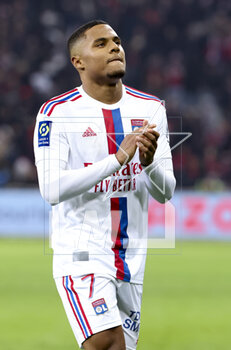 2023-03-10 - Amin Sarr of Lyon salutes the supporters of Lyon following the French championship Ligue 1 football match between Losc Lille and Olympique Lyonnais (Lyon) on March 10, 2023 at Pierre Mauroy stadium in Villeneuve-d'Ascq near Lille, France - FOOTBALL - FRENCH CHAMP - LILLE V LYON - FRENCH LIGUE 1 - SOCCER