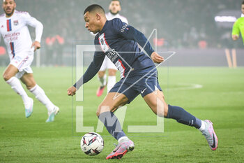 2023-04-02 - Kylian MBAPPE of PSG during the French championship Ligue 1 football match between Paris Saint-Germain and Olympique Lyonnais (Lyon) on April 2, 2023 at Parc des Princes stadium in Paris, France - FOOTBALL - FRENCH CHAMP - PARIS SG V LYON - FRENCH LIGUE 1 - SOCCER