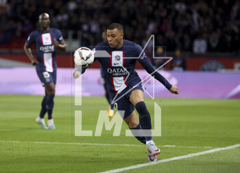 2023-04-15 - Kylian Mbappe of PSG during the French championship Ligue 1 football match between Paris Saint-Germain and RC Lens on April 15, 2023 at Parc des Princes stadium in Paris, France - FOOTBALL - FRENCH CHAMP - PARIS SG V LENS - FRENCH LIGUE 1 - SOCCER