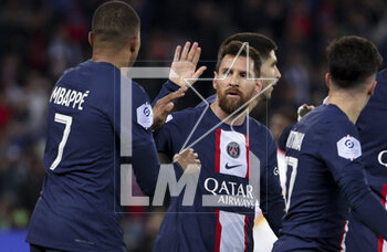 2023-04-15 - Lionel Messi of PSG celebrates his goal with Kylian Mbappe (left) during the French championship Ligue 1 football match between Paris Saint-Germain and RC Lens on April 15, 2023 at Parc des Princes stadium in Paris, France - FOOTBALL - FRENCH CHAMP - PARIS SG V LENS - FRENCH LIGUE 1 - SOCCER