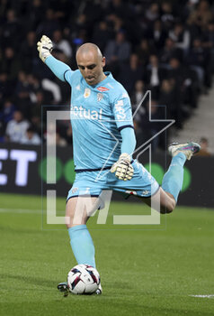 2023-04-21 - Angers goalkeeper Paul Bernardoni during the French championship Ligue 1 football match between SCO Angers and Paris Saint-Germain (PSG) on April 21, 2023 at Stade Raymond Kopa in Angers, France - FOOTBALL - FRENCH CHAMP - ANGERS V PARIS SG - FRENCH LIGUE 1 - SOCCER