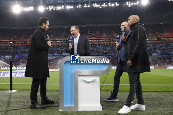 2023-04-23 - John TEXTOR of Lyon and Thibault LE ROL of Amazon Prime and Thierry HENRY of Amazon Prime and Jérôme ALONZO of Amazon Prime during the French championship Ligue 1 football match between Olympique Lyonnais (Lyon) and Olympique de Marseille on April 23, 2023 at Groupama stadium in Decines-Charpieu near Lyon, France - FOOTBALL - FRENCH CHAMP - LYON V MARSEILLE - FRENCH LIGUE 1 - SOCCER
