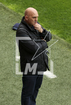 2023-04-23 - Coach of RC Strasbourg Frederic Antonetti during the French championship Ligue 1 football match between Stade de Reims and RC Strasbourg on April 23, 2023 at Stade Auguste Delaune in Reims, France - FOOTBALL - FRENCH CHAMP - REIMS V STRASBOURG - FRENCH LIGUE 1 - SOCCER