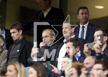 2023-05-07 - Luis Campos of PSG, above Karl Olive (top right) attend the French championship Ligue 1 football match between Estac Troyes and Paris Saint-Germain on May 7, 2023 at l'Aube stadium in Troyes, France - FOOTBALL - FRENCH CHAMP - TROYES V PARIS SG - FRENCH LIGUE 1 - SOCCER