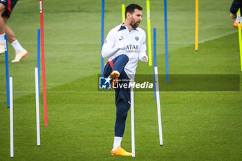 2023-05-12 - Lionel (Leo) MESSI of PSG during the training of the Paris Saint-Germain team on May 12, 2023 at Camp des Loges in Saint-Germain-en-Laye near Paris, France - FOOTBALL - TRAINING OF THE PARIS SG TEAM - FRENCH LIGUE 1 - SOCCER