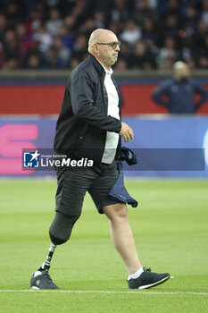 2023-05-13 - Former PSG player Bruno Rodriguez who got amputated kicks off the French championship Ligue 1 football match between Paris Saint-Germain and AC Ajaccio on May 13, 2023 at Parc des Princes stadium in Paris, France - FOOTBALL - FRENCH CHAMP - PARIS SG V AJACCIO - FRENCH LIGUE 1 - SOCCER