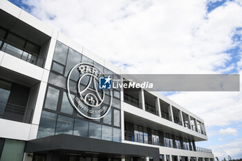 2023-07-05 - Illustration of the official PSG logo on one of the buildings of the Campus PSG, the new training center for the Paris Saint-Germain football team on July 5, 2023 in Poissy, France - FOOTBALL - PARIS SG NEW TRAINING CENTER - FRENCH LIGUE 1 - SOCCER