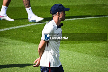 2023-07-20 - Luis ENRIQUE of PSG during the training of the Paris Saint-Germain team on July 20, 2023 at Campus PSG in Poissy, France - FOOTBALL - TRAINING OF THE PARIS SG TEAM - FRENCH LIGUE 1 - SOCCER