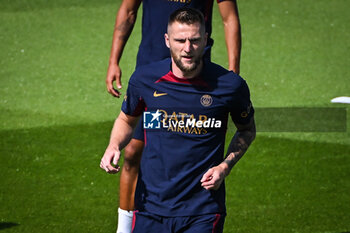 2023-07-20 - Milan SKRINIAR of PSG during the training of the Paris Saint-Germain team on July 20, 2023 at Campus PSG in Poissy, France - FOOTBALL - TRAINING OF THE PARIS SG TEAM - FRENCH LIGUE 1 - SOCCER