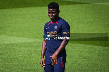 2023-07-20 - Serif NHAGA of PSG during the training of the Paris Saint-Germain team on July 20, 2023 at Campus PSG in Poissy, France - FOOTBALL - TRAINING OF THE PARIS SG TEAM - FRENCH LIGUE 1 - SOCCER