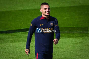 2023-08-11 - Marco VERRATTI of PSG during the training of the Paris Saint-Germain team on August 11, 2023 at Campus PSG in Poissy, France - FOOTBALL - PARIS SG TRAINING AND PRESS CONFERENCE - FRENCH LIGUE 1 - SOCCER