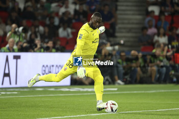 2023-08-13 - Lorient goalkeeper Yvon Mvogo during the French championship Ligue 1 football match between Paris Saint-Germain (PSG) and FC Lorient on August 12, 2023 at Parc des Princes stadium in Paris, France - FOOTBALL - FRENCH CHAMP - PARIS SG V LORIENT - FRENCH LIGUE 1 - SOCCER
