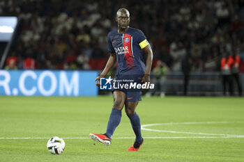 2023-08-13 - Danilo Pereira of PSG during the French championship Ligue 1 football match between Paris Saint-Germain (PSG) and FC Lorient on August 12, 2023 at Parc des Princes stadium in Paris, France - FOOTBALL - FRENCH CHAMP - PARIS SG V LORIENT - FRENCH LIGUE 1 - SOCCER