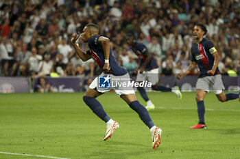2023-08-20 - Kylian Mbappe of PSG celebrates his goal during the French championship Ligue 1 football match between Toulouse FC and Paris Saint-Germain on August 19, 2023 at Stadium in Toulouse, France - FOOTBALL - FRENCH CHAMP - TOULOUSE V PARIS SG - FRENCH LIGUE 1 - SOCCER