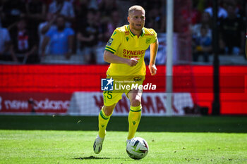 2023-08-20 - Florent MOLLET of Nantes during the French championship Ligue 1 football match between LOSC Lille and FC Nantes on August 20, 2023 at Pierre Mauroy stadium in Villeneuve-d'Ascq near Lille, France - FOOTBALL - FRENCH CHAMP - LILLE V NANTES - FRENCH LIGUE 1 - SOCCER