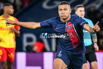 2023-08-26 - Kylian MBAPPE of PSG celebrates his goal during the French championship Ligue 1 football match between Paris Saint-Germain and RC Lens on August 26, 2023 at Parc des Princes stadium in Paris, France - FOOTBALL - FRENCH CHAMP - PARIS SG V LENS - FRENCH LIGUE 1 - SOCCER
