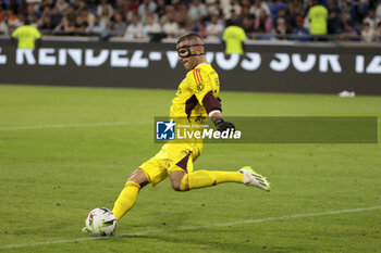 2023-09-03 - Lyon goalkeeper Anthony Lopes during the French championship Ligue 1 football match between Olympique Lyonnais (Lyon, OL) and Paris Saint-Germain (PSG) on September 3, 2023 at Groupama stadium in Decines-Charpieu near Lyon, France - FOOTBALL - FRENCH CHAMP - LYON V PARIS SG - FRENCH LIGUE 1 - SOCCER