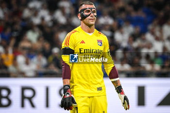 2023-09-03 - Anthony LOPES of Lyon during the French championship Ligue 1 football match between Olympique Lyonnais (Lyon) and Paris Saint-Germain on September 3, 2023 at Groupama stadium in Decines-Charpieu near Lyon, France - FOOTBALL - FRENCH CHAMP - LYON V PARIS SG - FRENCH LIGUE 1 - SOCCER