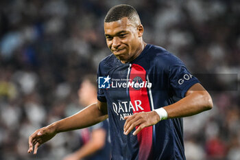 2023-09-03 - Kylian MBAPPE of PSG looks dejected during the French championship Ligue 1 football match between Olympique Lyonnais (Lyon) and Paris Saint-Germain on September 3, 2023 at Groupama stadium in Decines-Charpieu near Lyon, France - FOOTBALL - FRENCH CHAMP - LYON V PARIS SG - FRENCH LIGUE 1 - SOCCER