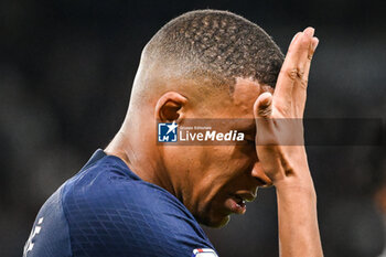 2023-09-15 - Kylian MBAPPE of PSG looks dejected during the French championship Ligue 1 football match between Paris Saint-Germain and OGC Nice on September 15, 2023 at Parc des Princes stadium in Paris, France - FOOTBALL - FRENCH CHAMP - PARIS SG V NICE - FRENCH LIGUE 1 - SOCCER
