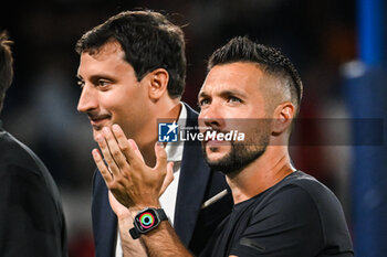 2023-09-15 - Fabrice BOCQUET of Nice and Francesco FARIOLI of Nice during the French championship Ligue 1 football match between Paris Saint-Germain and OGC Nice on September 15, 2023 at Parc des Princes stadium in Paris, France - FOOTBALL - FRENCH CHAMP - PARIS SG V NICE - FRENCH LIGUE 1 - SOCCER
