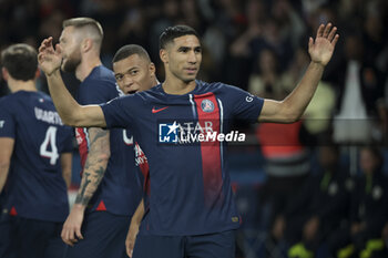 2023-09-24 - Achraf Hakimi of PSG celebrates his goal with Kylian Mbappe during the French championship Ligue 1 football match between Paris Saint-Germain and Olympique de Marseille on September 24, 2023 at Parc des Princes stadium in Paris, France - FOOTBALL - FRENCH CHAMP - PARIS SG V MARSEILLE - FRENCH LIGUE 1 - SOCCER