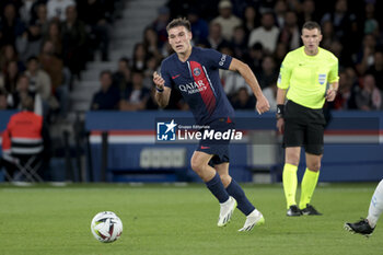 2023-09-24 - Manuel Ugarte of PSG during the French championship Ligue 1 football match between Paris Saint-Germain and Olympique de Marseille on September 24, 2023 at Parc des Princes stadium in Paris, France - FOOTBALL - FRENCH CHAMP - PARIS SG V MARSEILLE - FRENCH LIGUE 1 - SOCCER
