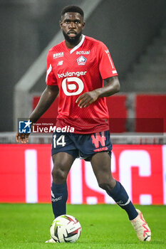 2023-09-26 - Samuel UMTITI of Lille during the French championship Ligue 1 football match between LOSC Lille and Stade de Reims on September 26, 2023 at Pierre Mauroy stadium in Villeneuve-d'Ascq near Lille, France - FOOTBALL - FRENCH CHAMP - LILLE V REIMS - FRENCH LIGUE 1 - SOCCER
