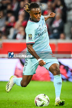 2023-09-26 - Valentin ATANGANA EDOA of Reims during the French championship Ligue 1 football match between LOSC Lille and Stade de Reims on September 26, 2023 at Pierre Mauroy stadium in Villeneuve-d'Ascq near Lille, France - FOOTBALL - FRENCH CHAMP - LILLE V REIMS - FRENCH LIGUE 1 - SOCCER