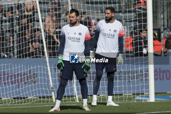 2023-09-30 - PSG goalkeepers Alexandre Letellier and Gianluigi Donnarumma warm up before the French championship Ligue 1 football match between Clermont Foot 63 and Paris Saint-Germain (PSG) on September 30, 2023 at Stade Gabriel-Montpied in Clermont-Ferrand, France - FOOTBALL - FRENCH CHAMP - CLERMONT V PARIS SG - FRENCH LIGUE 1 - SOCCER