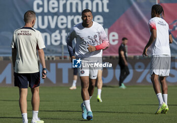 2023-09-30 - Kylian Mbappe of PSG warms up before the French championship Ligue 1 football match between Clermont Foot 63 and Paris Saint-Germain (PSG) on September 30, 2023 at Stade Gabriel-Montpied in Clermont-Ferrand, France - FOOTBALL - FRENCH CHAMP - CLERMONT V PARIS SG - FRENCH LIGUE 1 - SOCCER
