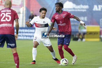 2023-09-30 - Muhammed Cham Saracevic of Clermont, left Marquinhos of PSG during the French championship Ligue 1 football match between Clermont Foot 63 and Paris Saint-Germain (PSG) on September 30, 2023 at Stade Gabriel-Montpied in Clermont-Ferrand, France - FOOTBALL - FRENCH CHAMP - CLERMONT V PARIS SG - FRENCH LIGUE 1 - SOCCER