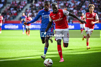 2023-10-01 - Clinton MATA of Lyon and Mohamed DARAMY of Reims during the French championship Ligue 1 football match between Stade de Reims and Olympique Lyonnais on October 1, 2023 at Auguste Delaune stadium in Reims, France - FOOTBALL - FRENCH CHAMP - REIMS V LYON - FRENCH LIGUE 1 - SOCCER