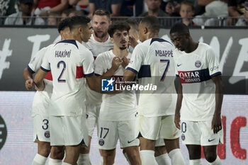2023-10-08 - Vitinha of PSG celebrates his goal with teammates during the French championship Ligue 1 football match between Stade Rennais (Rennes) and Paris Saint-Germain on October 8, 2023 at Roazhon Park in Rennes, France - FOOTBALL - FRENCH CHAMP - RENNES V PARIS SG - FRENCH LIGUE 1 - SOCCER