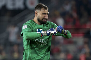 2023-10-08 - PSG goalkeeper Gianluigi Donnarumma celebrates the victory following the French championship Ligue 1 football match between Stade Rennais (Rennes) and Paris Saint-Germain on October 8, 2023 at Roazhon Park in Rennes, France - FOOTBALL - FRENCH CHAMP - RENNES V PARIS SG - FRENCH LIGUE 1 - SOCCER