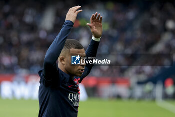 2023-10-21 - Kylian Mbappe of PSG during the French championship Ligue 1 football match between Paris Saint-Germain and RC Strasbourg on October 21, 2023 at Parc des Princes stadium in Paris, France - FOOTBALL - FRENCH CHAMP - PARIS SG V STRASBOURG - FRENCH LIGUE 1 - SOCCER