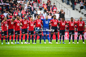 2023-10-22 - Team of Lille during the French championship Ligue 1 football match between Losc Lille and Stade Brestois (Brest) on October 22, 2023 at Pierre Mauroy stadium in Villeneuve-d'Ascq near Lille, France - FOOTBALL - FRENCH CHAMP - LILLE V BREST - FRENCH LIGUE 1 - SOCCER
