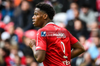 2023-10-22 - Jonathan DAVID of Lille during the French championship Ligue 1 football match between Losc Lille and Stade Brestois (Brest) on October 22, 2023 at Pierre Mauroy stadium in Villeneuve-d'Ascq near Lille, France - FOOTBALL - FRENCH CHAMP - LILLE V BREST - FRENCH LIGUE 1 - SOCCER