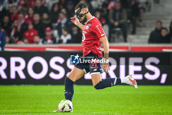 2023-10-29 - Nabil BENTALEB of Lille during the French championship Ligue 1 football match between Losc Lille and AS Monaco on October 29, 2023 at Pierre Mauroy stadium in Villeneuve-d'Ascq near Lille, France - FOOTBALL - FRENCH CHAMP - LILLE V MONACO - FRENCH LIGUE 1 - SOCCER