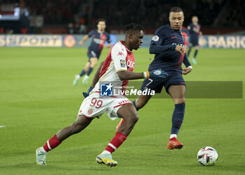 2023-11-24 - Wilfried Singo of Monaco, Kylian Mbappe of PSG during the French championship Ligue 1 football match between Paris Saint-Germain and AS Monaco on November 24, 2023 at Parc des Princes stadium in Paris, France - FOOTBALL - FRENCH CHAMP - PARIS SG V MONACO - FRENCH LIGUE 1 - SOCCER